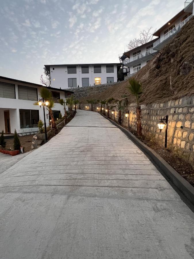 Dandelion By The Hills Hotel Lakhwar Ngoại thất bức ảnh