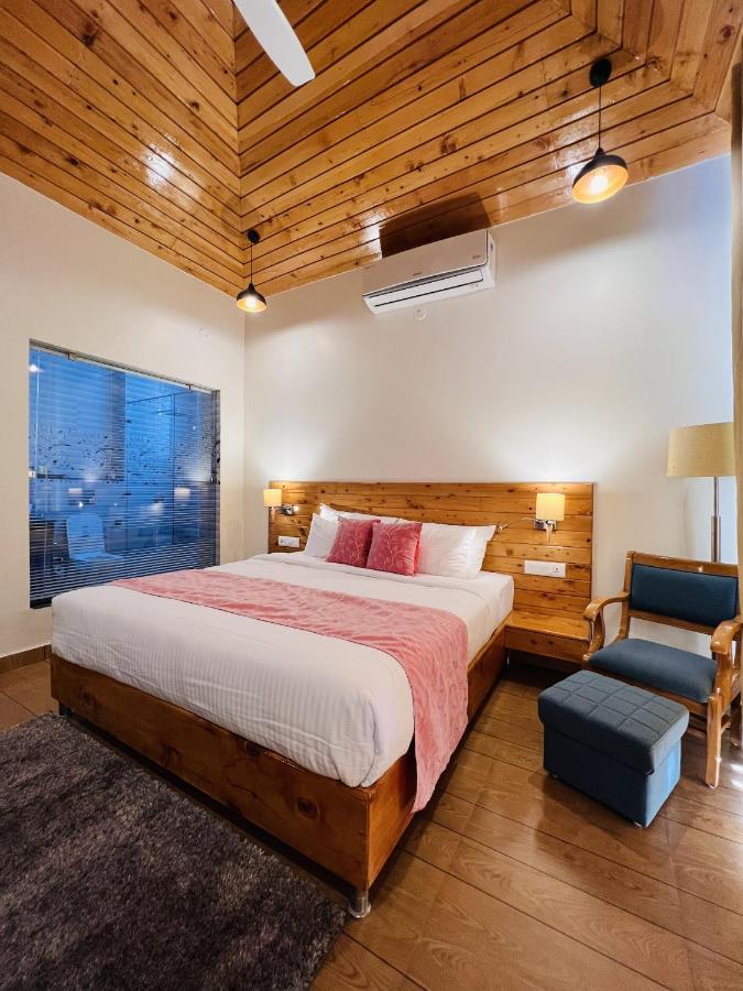 Dandelion By The Hills Hotel Lakhwar Ngoại thất bức ảnh